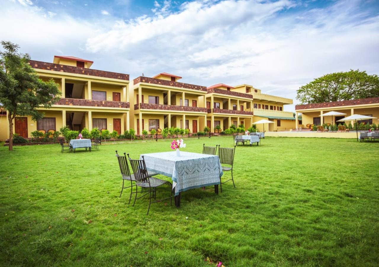Hotel Raj Bagh by Aaryam Sawai Madhopur Zewnętrze zdjęcie